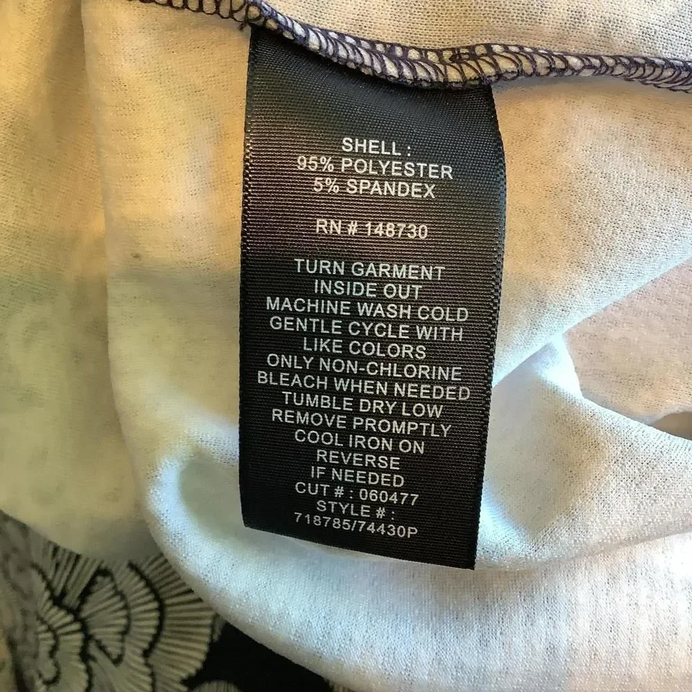 Elegant Navy and White Floral Midi Dress - Picture 7 of 7